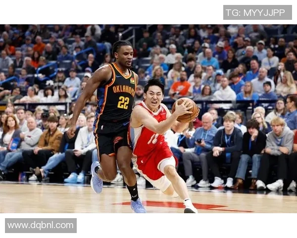 麦肯全能展现NBA赛场魅力球迷热议他的未来发展潜力与影响力